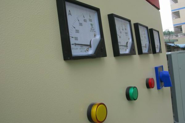 回民配电柜-3683讲讲配电柜注意事项